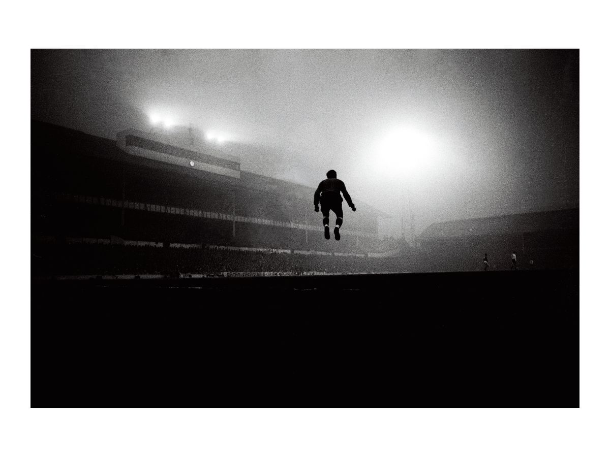 Jumping in the Fog at White Hart Lane