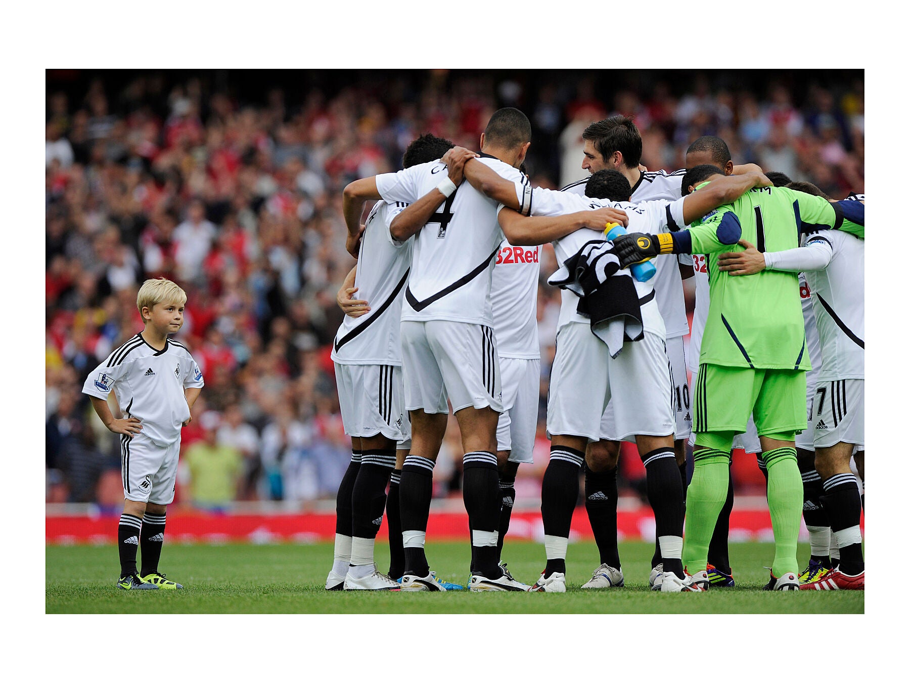 Swansea mascot, Emirates Stadium – 10 September 2011