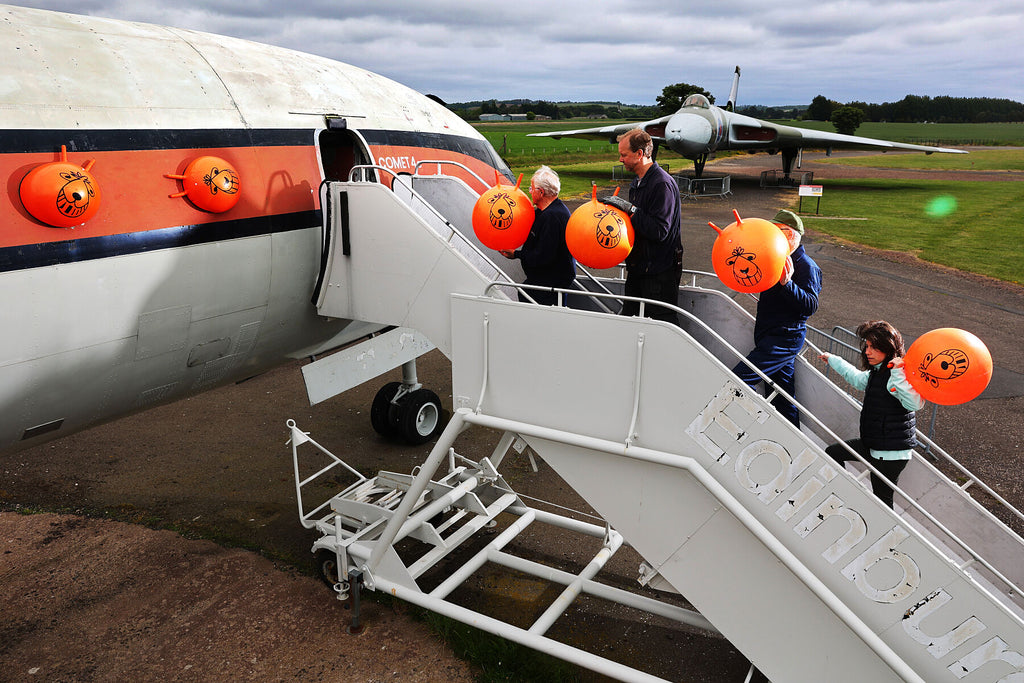 Space Hoppers – Guardian Print Store